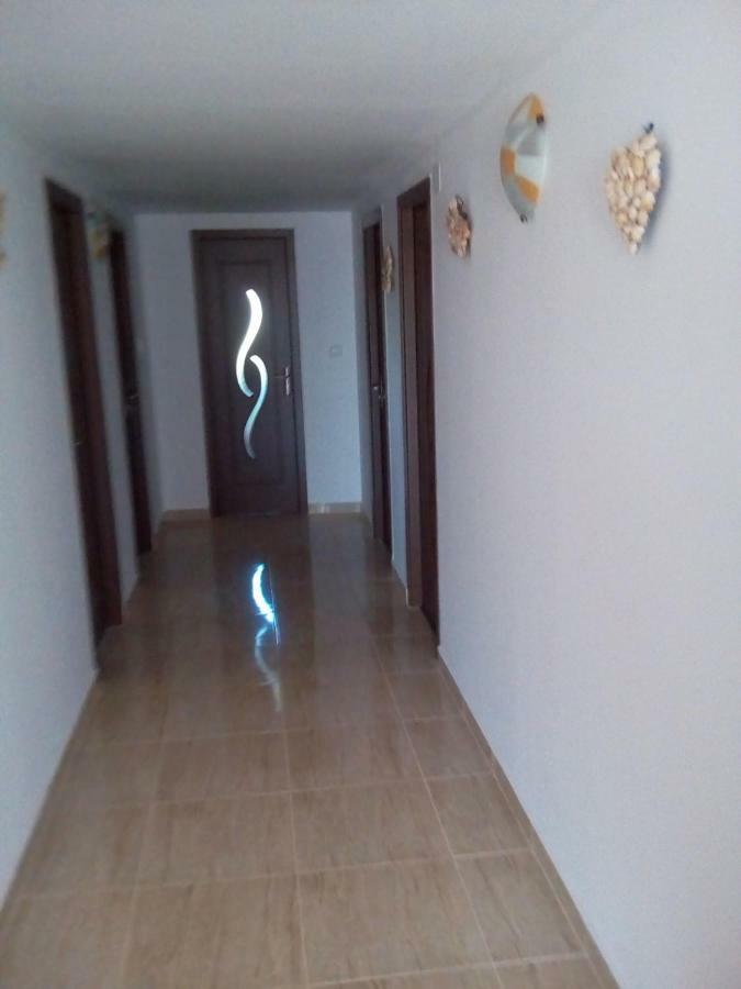 Vila Andre Două Mai Buitenkant foto